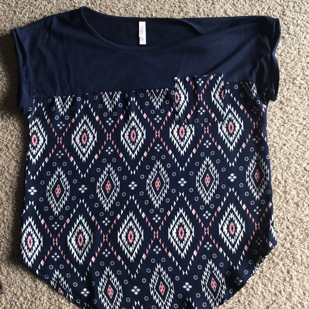 Short sleeve blouse